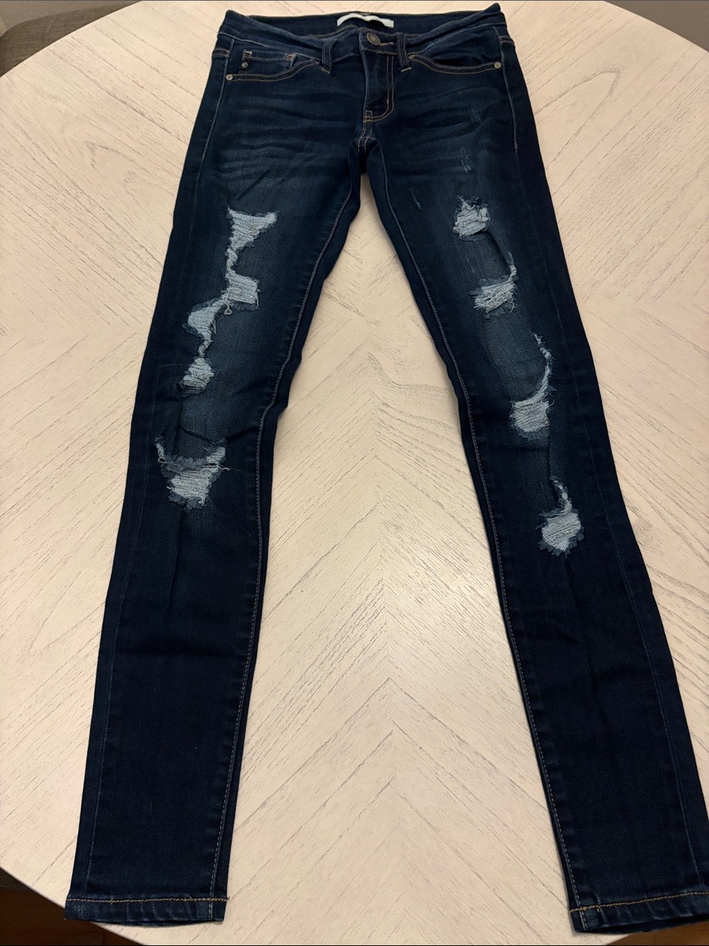 KanCan Next Level Soft Distressed Skinny Jeans KC7059 - Size 23 - [PH1]